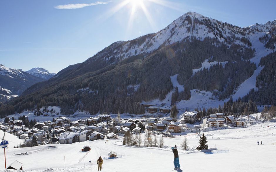 Skiing in Arabba