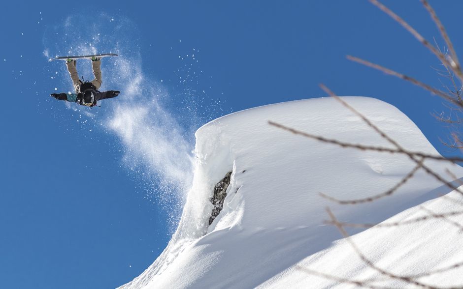 Snowboarding in Courmayeur