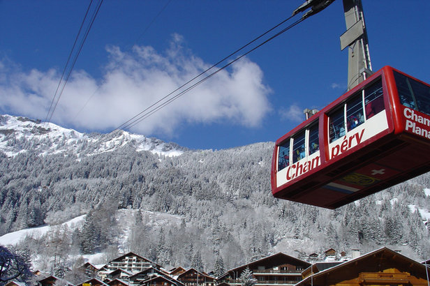 Skiing in Champéry