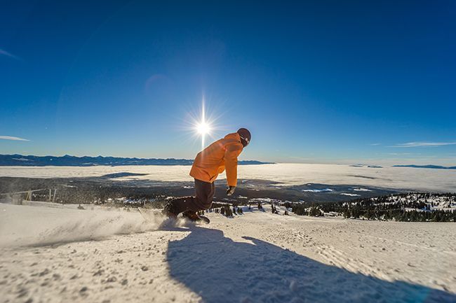 Snowboarding in Big White