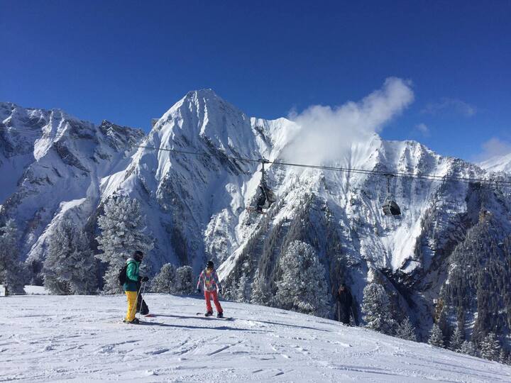 Snowboarding in Mayrhofen
