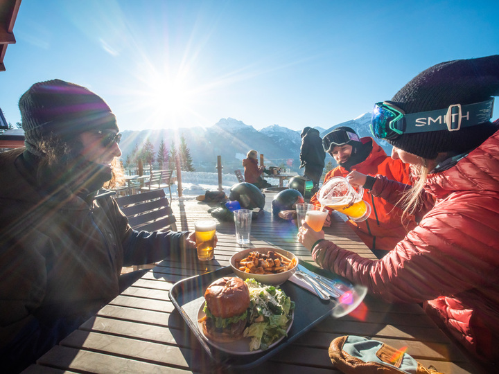 Après Ski in Revelstoke