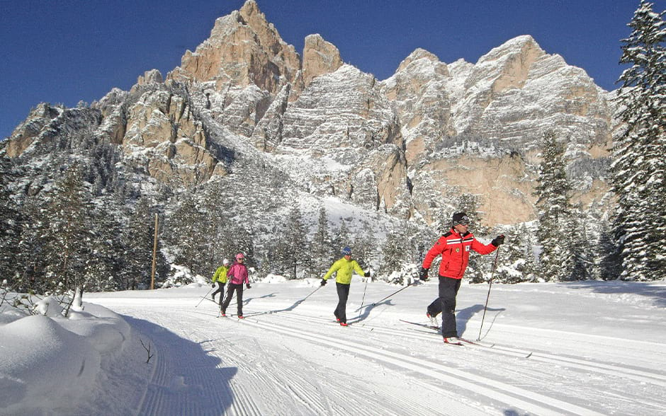 Non-Skiers in San Cassiano