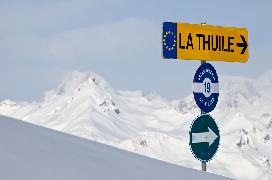 Skiing in La Thuile