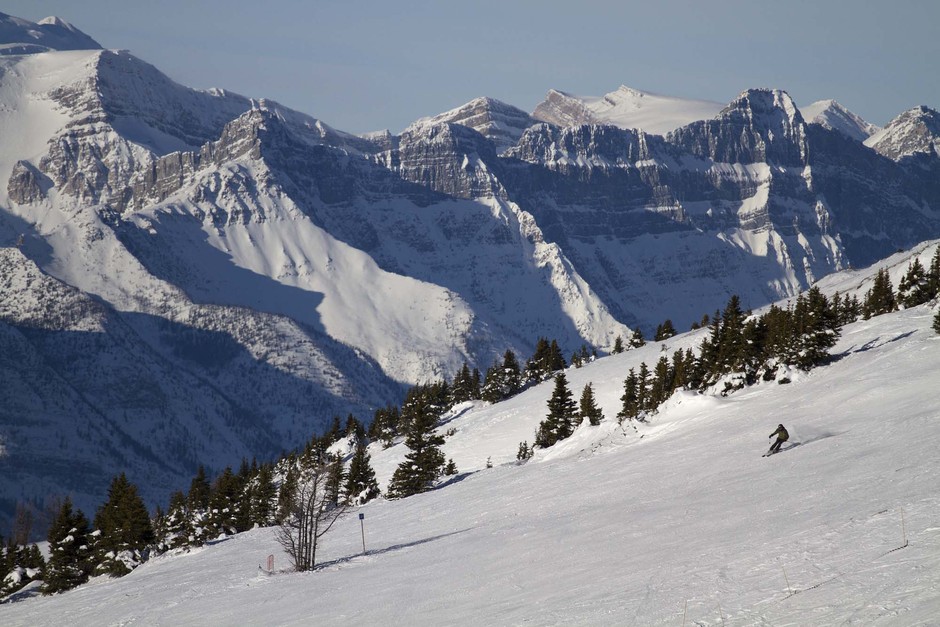 Skiing in Lake Louise