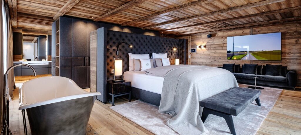 Stay in Luxury in Lech