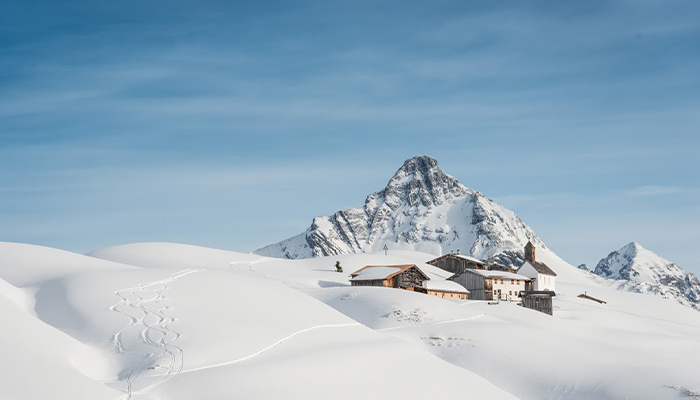 Ski-In Ski-Out Apartments