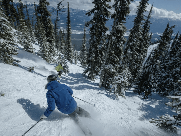 Kicking Horse skiing