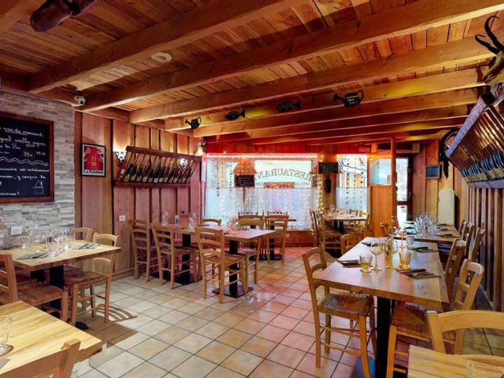 Au Montagnard in Alpe d'Huez