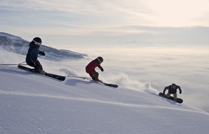 Laax-ski-resort-skiers