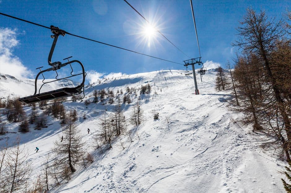 best ski resorts for tree skiing