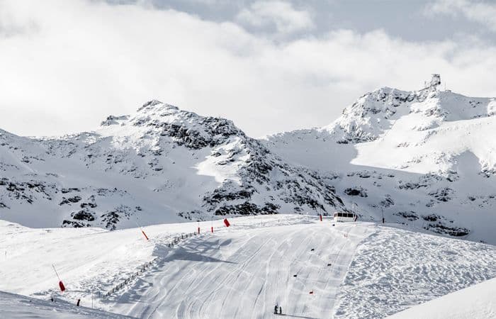 snow sure ski resorts france