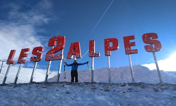 Best French ski resorts for nightlife Les 2 Alpes