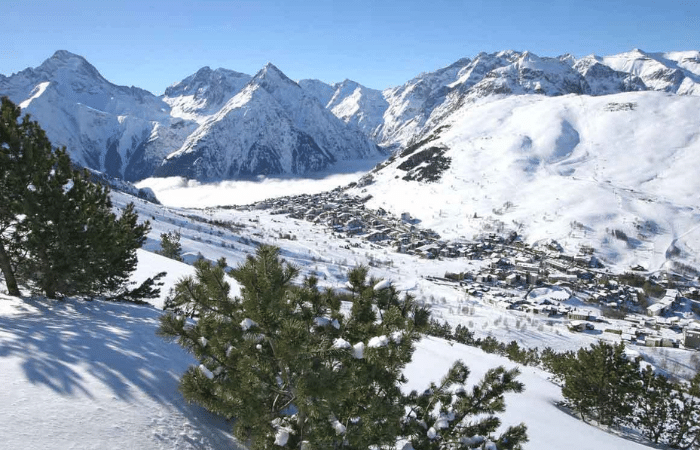 Snow Sure Ski Resorts France