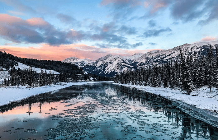 Small Ski Resorts Canada
