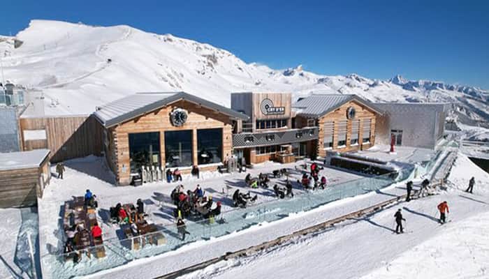 Cry d’Er Club d’Altitude one of the best locations for apres ski and nightlife in Crans Montana