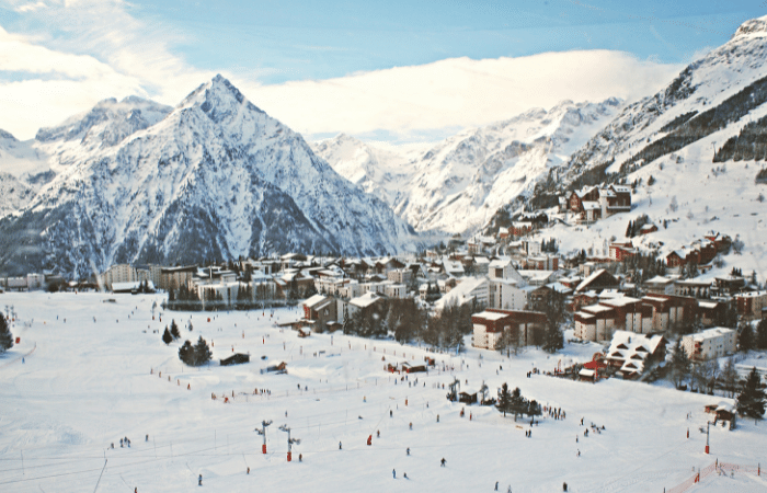 ski resorts near Grenoble