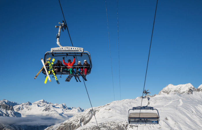 Swiss Ski Resorts Near Airports 