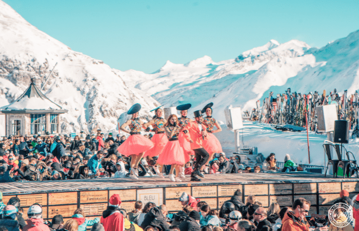 Folie Douce Bar