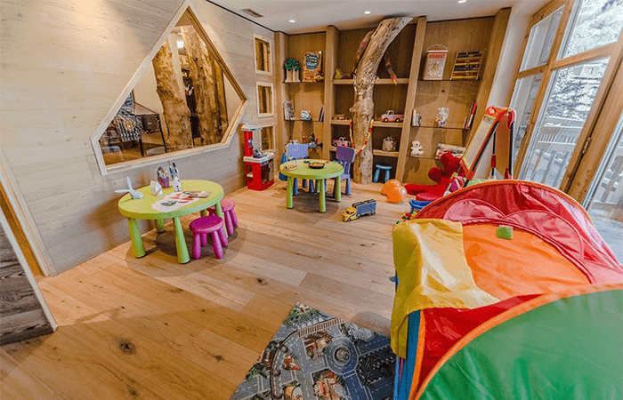 Finding accommodation on a ski holiday with childcare