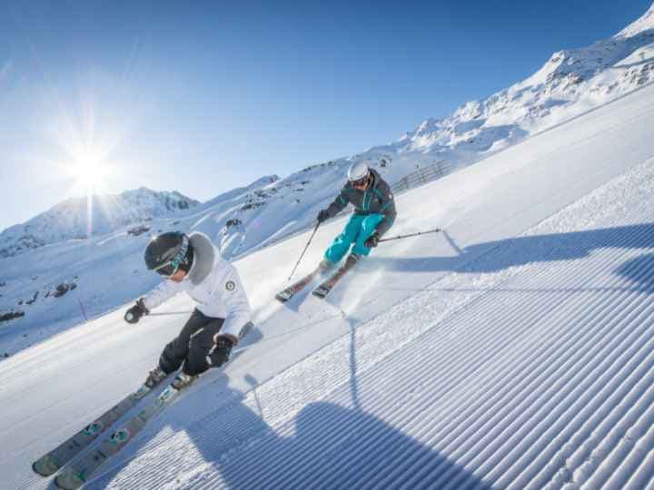 Val Thorens skiing