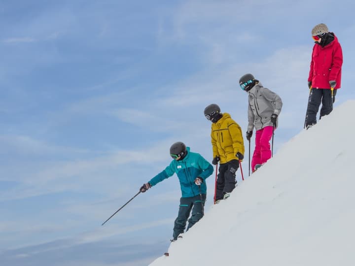 Intermediate and advanced ski lessons