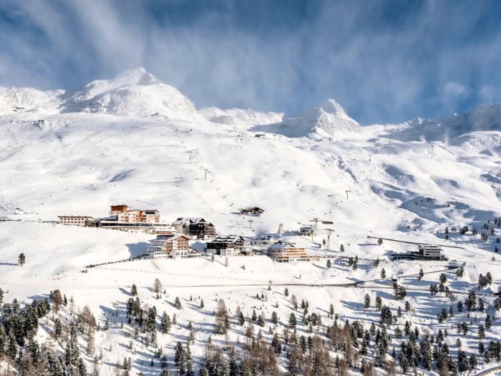 Spring skiing in  Hochgurgl, Austria